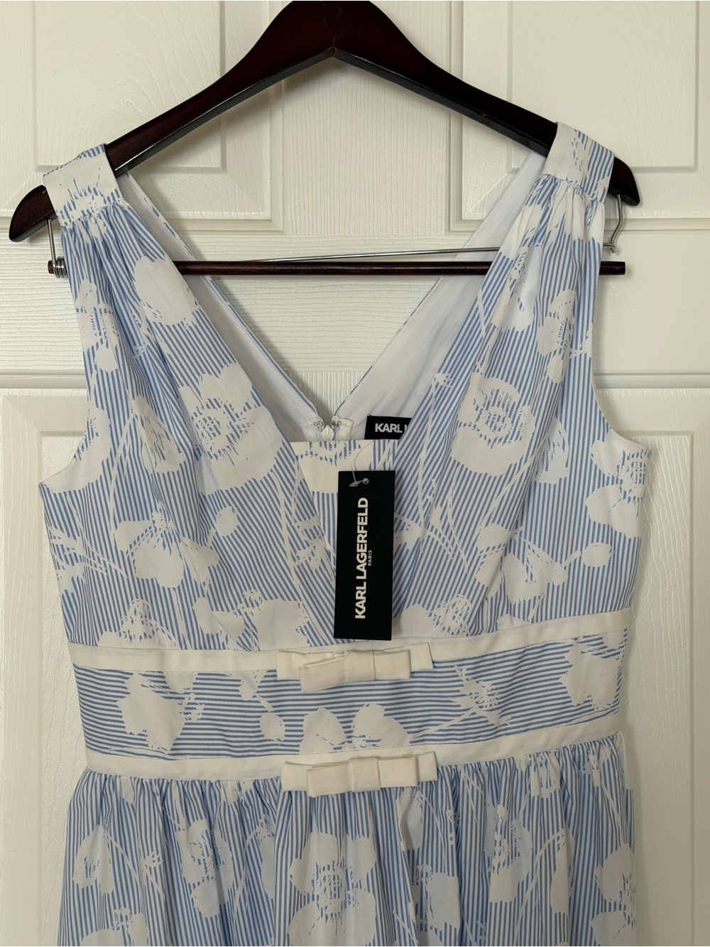 Karl Lagerfeld Paris Blue White Floral Fit & Flare Bow Cottagecore Dress Sz 8 - Picture 6 of 11